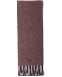 Prada - Bufanda con logo bordado y flecos - Lyst