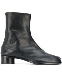 Maison Margiela - Tabi Ankle Boots - Lyst
