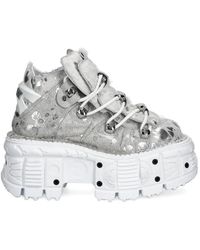 New Rock - Zapatillas Pelo Calvas Blanco Plata, Tank Blanco Torn - Lyst