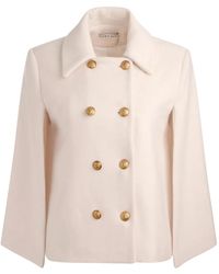 Alice + Olivia - Reynalda Cape mit Knöpfen - Lyst
