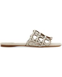 Ferragamo - Pantoletten mit Gancini-Detail - Lyst