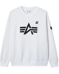Izzue - Logo-Patch Crew-Neck Sweatshirt - Lyst