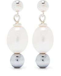 A Sinner in Pearls - Pendientes con detalle de perlas artificiales - Lyst