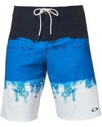 Oakley - Color-Block Graphic-Print Shorts - Lyst