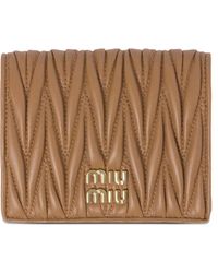 Miu Miu - Cartera con acolchado de matelassé - Lyst