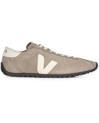 Veja - Tenis Cateyes V-Logo Suede Sneakers - Lyst