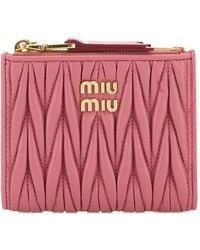 Miu Miu - Cartera pequeña de piel en matelassé - Lyst
