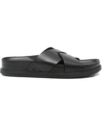 Clarks - Torford Leren Sandalen Met Kruisbandjes - Lyst