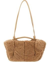 Hereu - Schultertasche aus Shearling - Lyst