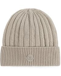 Moncler - Berretto Con Applicazione Logo - Lyst