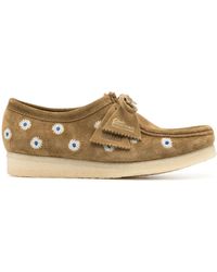 Clarks - Wallabee Floral-embroidered Boat Shoes - Lyst