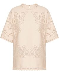 Valentino Garavani - Camiseta con bordado floral y manga corta - Lyst