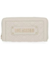 Love Moschino - Quilted Logo-Plaque Wallet - Lyst