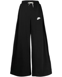 wide leg joggers nike