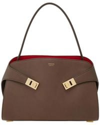 Ferragamo - Zweifarbige Hug Soft M Schultertasche - Lyst