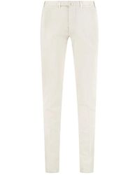 THE (Alphabet) - チノパンツ - Lyst