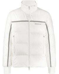 Moncler - Gefütterte Jacke Mit Logo-Print - Lyst