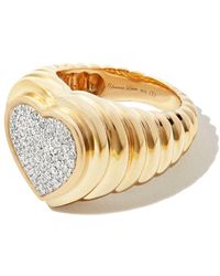 Yvonne Léon - 9kt Yellow Gold Heart Diamond Signet Ring - Lyst