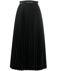 Calvin Klein Falda plisada con logo en la cinturilla - Negro