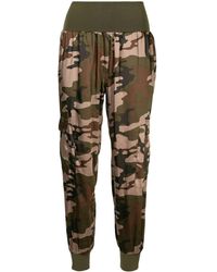 Cinq À Sept Спортивные Брюки С Камуфляжным Принтом - Зеленый