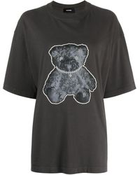 we11done - Necklace Teddy-Print Cotton T-Shirt - Lyst