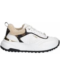 Guess - Facter Sneakers Aus Faux Fur Mit Monogramm-Print - Lyst
