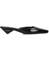 Prada - Pumps Aus Lackleder Mit Spitzer Kappe - Lyst