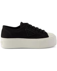 Prada - Sneakers Mit Schnürung - Lyst