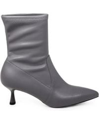 Sergio Levantesi - Pointed-Toe Kitten-Heel Ankle Boots - Lyst