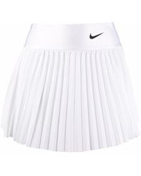 Faldas Nike de mujer: hasta el 50 % de descuento | Lyst