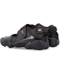 mens nike rifts size 10