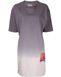 Izzue - Ombré Logo-print T-shirt Dress - Lyst