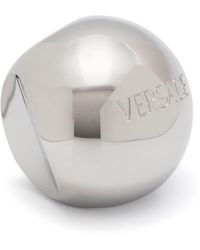 Versace - Anello Sphere con logo inciso - Lyst
