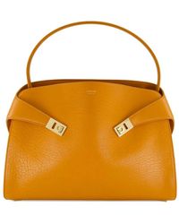 Ferragamo - Medium Hug Maxi-Grain Leather Shoulder Bag - Lyst