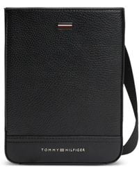 Tommy Hilfiger - Logo-Plaque Shoulder Bag - Lyst