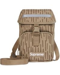 Supreme - ロゴパッチ カメラバッグ - Lyst