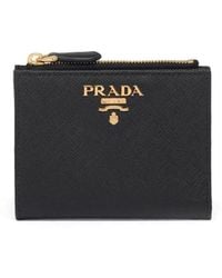 Prada - Kleine Saffiano Leren Portemonnee - Lyst