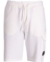 C.P. Company - Pantalones cortos de chándal con detalle Lens - Lyst