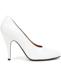 Maison Margiela - Tabi Patent-Leather Pumps - Lyst