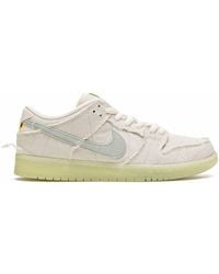 Nike Sb Dunk Low "mummy" Shoes - Multicolor