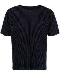 Homme Plissé Issey Miyake - Camiseta plisada con cuello redondo - Lyst