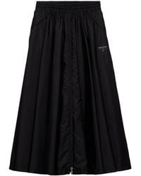 Prada - Falda larga con logo triangular - Lyst