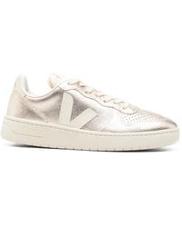 Veja - V-10 Sneakers Mit Perforierter Kappe - Lyst