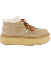 Prada - Wildlederstiefel Mit Shearling-Futter - Lyst