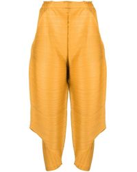 Pleats Please Issey Miyake - Cropped Pleated Trousers - Lyst