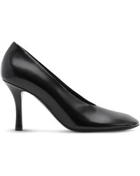 Burberry - Glossy Leather Baby Pumps - Lyst
