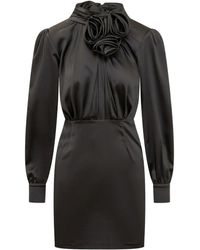 ACTUALEE - Vestido Con Cuello Alto Y Detalle De Rosa - Lyst
