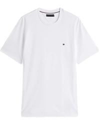 Tommy Hilfiger - Logo-Detailed T-Shirt - Lyst