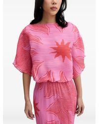 Never Fully Dressed - Plissé-Effect Sun-Print Midi Dress - Lyst