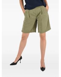 Woolrich - Pleated Elastic-Waist Shorts - Lyst